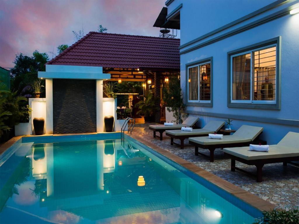 Angkor Ry Boutique Hotel Siem Reap Exterior photo